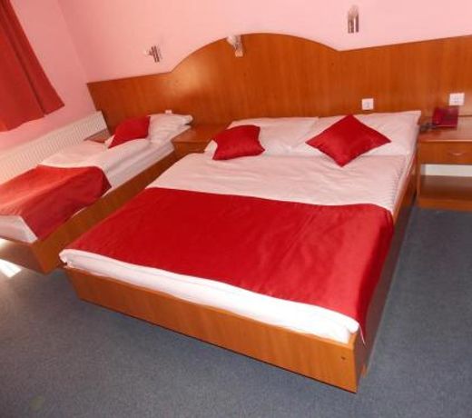 Triple Room Oroslavje 15384f