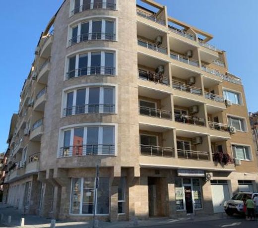 Sunny days luxury apartment