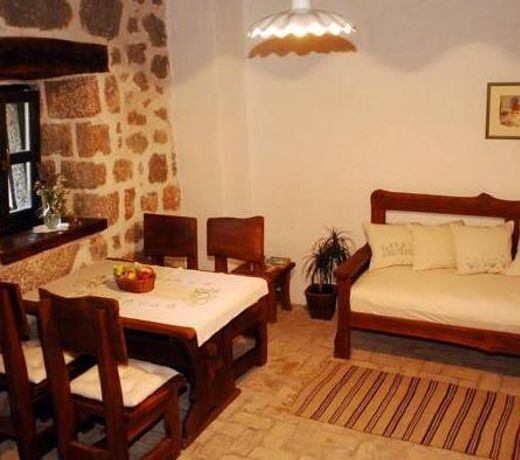 Stone House Varos