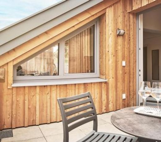 Die Tauplitz Lodges - Bergblick B7-2 by AA Holiday Homes