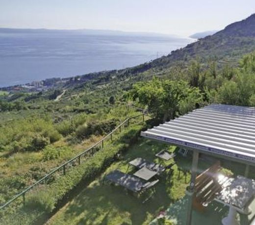 Selak in Tučepi - Haus für 6-7 Personen