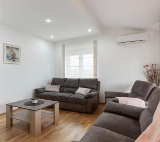 Apartment Milda 4-6 guests