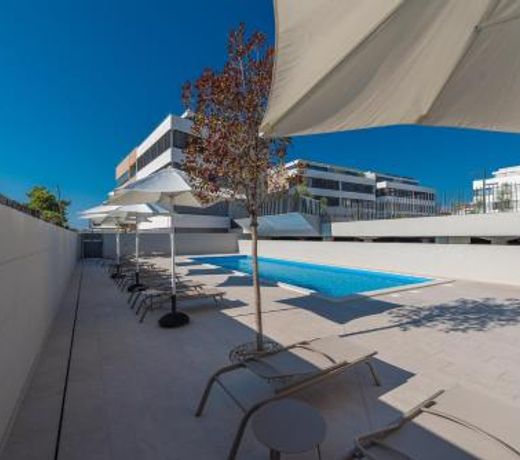 Luxury Penthouse Cosmacendi