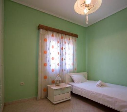 Majestic view Home just under Meteora Unesco Site