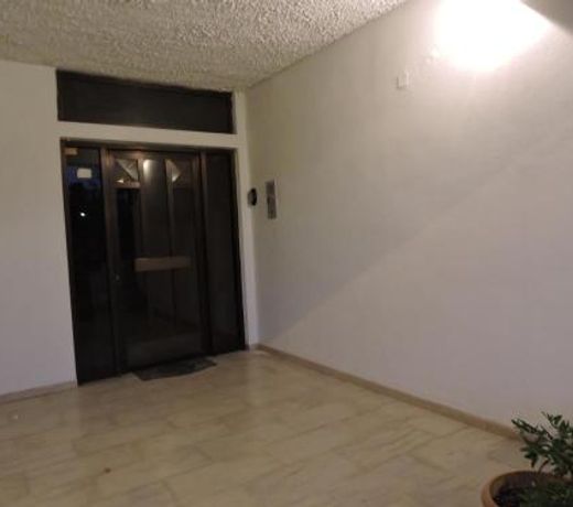 Spiri's House-Deluxe Apartment in Kalabaka-Meteora