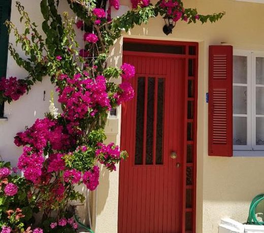 Polyxenis Cozy Maisonette