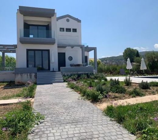 Lagoon View villa