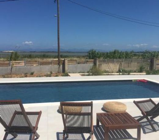 Lagoon View villa