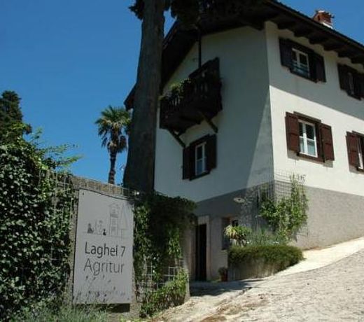 Laghel7 Agritur
