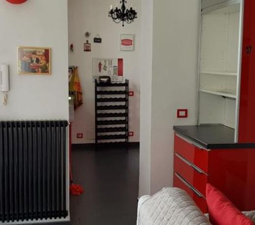 Charming Holiday Home in Camaiore with Private Whirlpool