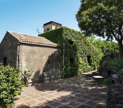 Puntalazzo Villa Sleeps 6 Pool WiFi