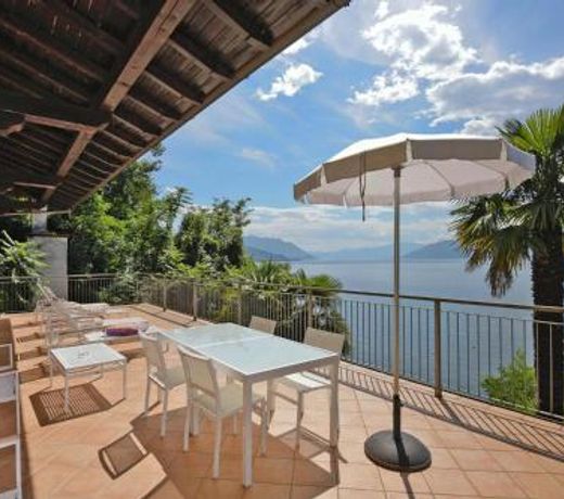 Residence Leonardo Luino - ILM02100b-CYC