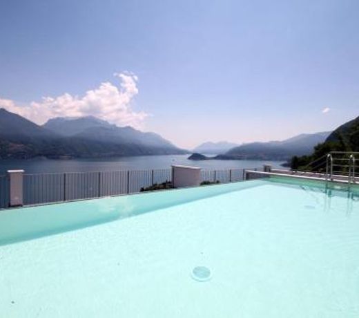 LookLake Suite Two