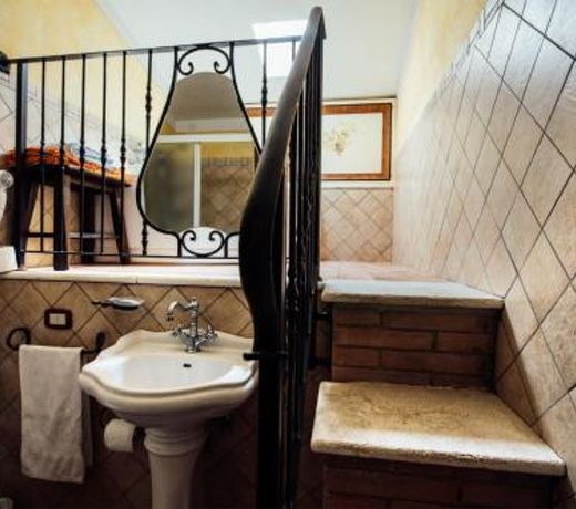 San Quirico d'Orcia Apartment Sleeps 7 Pool WiFi
