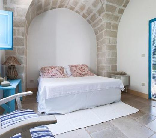 San Vito dei Normanni Villa Sleeps 12 Pool Air Con