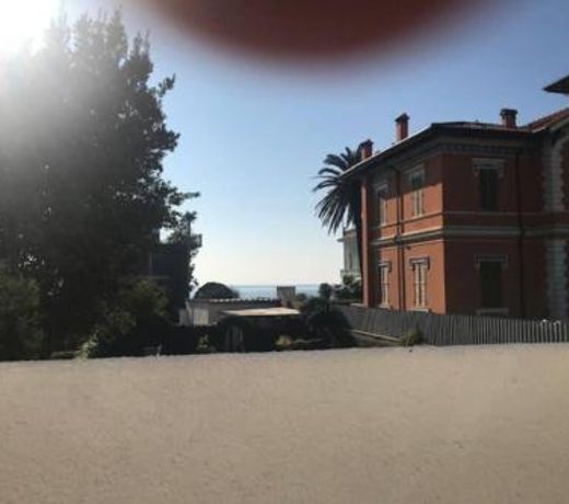 Santa Marinella Appartamento centralissimo a 2 passi dal mare