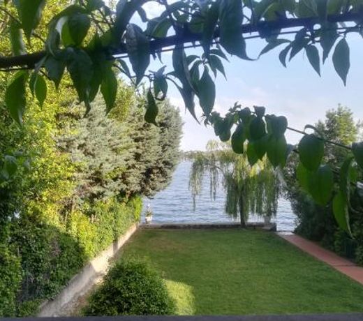 Holiday House Camillina