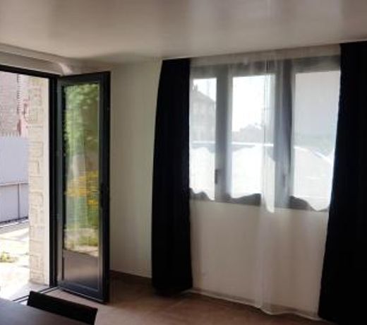 Studio avec wifi a Argenteuil