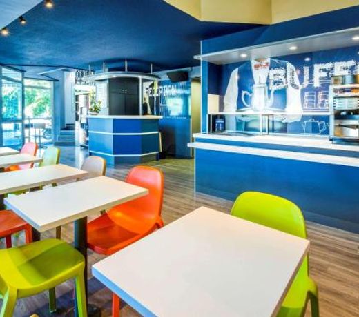 ibis budget Aubagne Paluds Agora