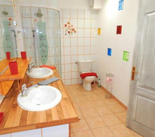 RARE - Escale Bicolore - Bas de villa privé proche de Cassis avec PISCINE CHAUFFÉE