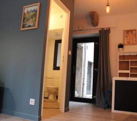 Studio standing - centre ville - calme - Neuf