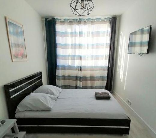 Appartement en centre ville dans résidence calme, RER C 1 min