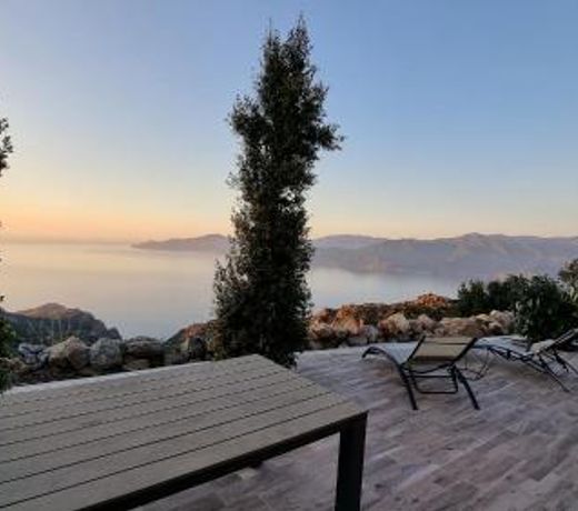 Le Bella Vista