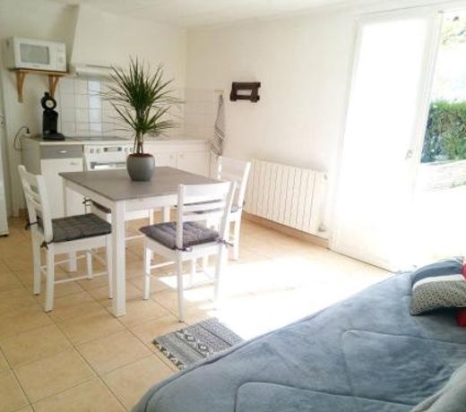 Appartement agreable...independant
