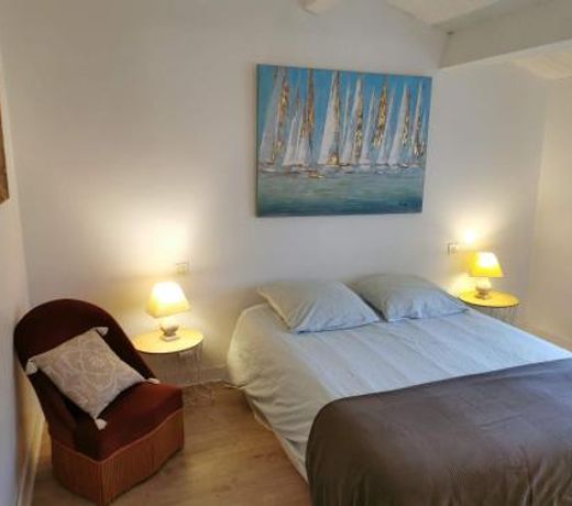 Gites, Chambres d'Hotes La Maison d'Amis