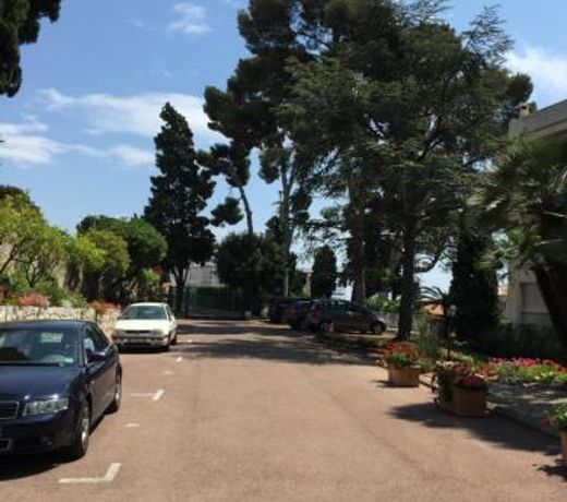 La Reale