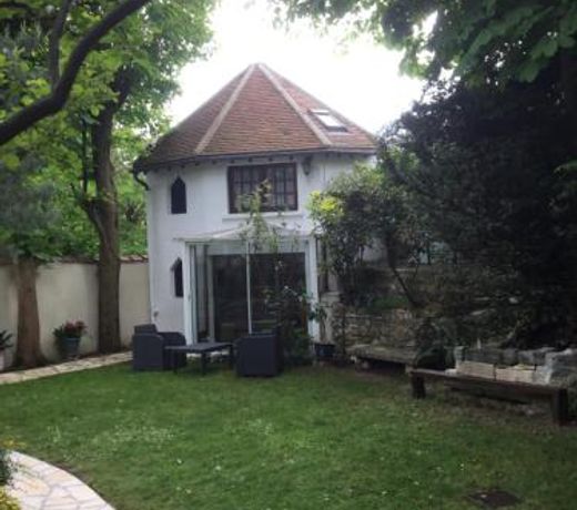 Petite maison du jardin