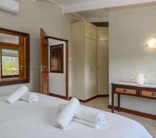 San Lameer Villa 3011 - Four bedroom Superior - 8 pax - The Official Villa Rental Agency of the Esta