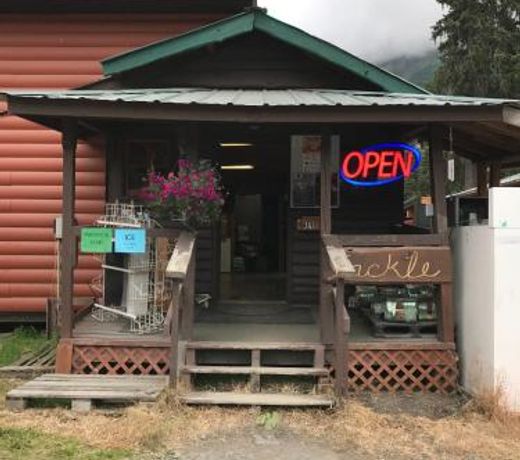 Gwin's Lodge & Roadhouse