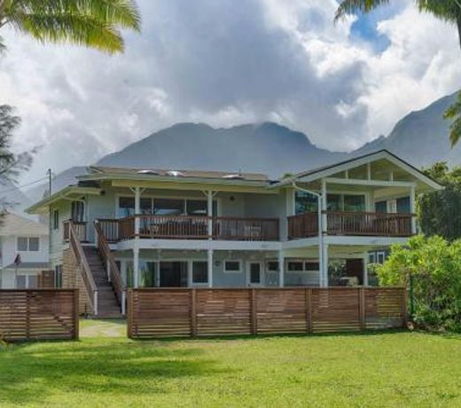 Hanalei Beachfront home