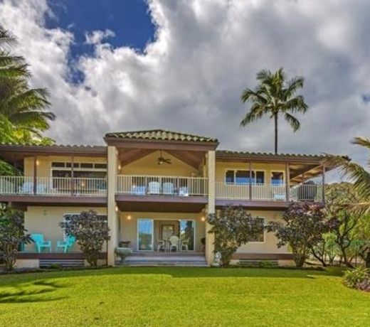 Pinetrees Beach Villa home