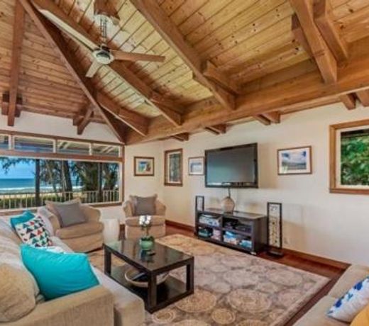 Pinetrees Beach Villa home