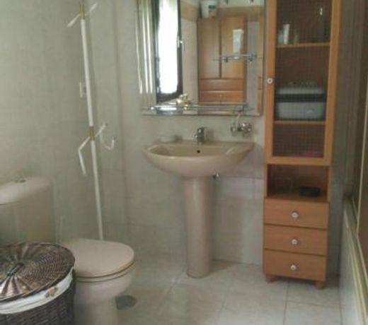 APARTAMENTO CON PISCINA