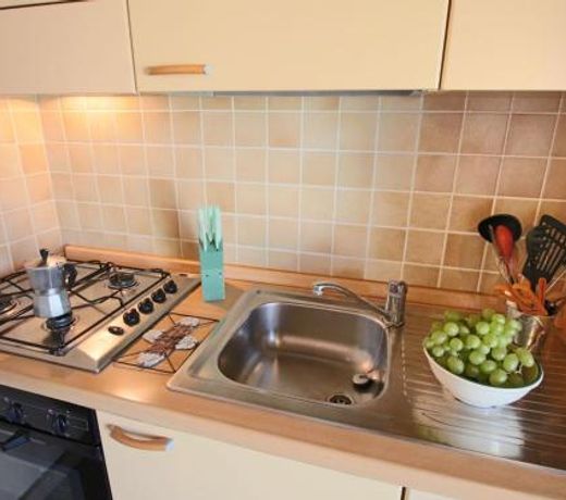 Charming Cottage in Pian di San Martino with Swimming Pool