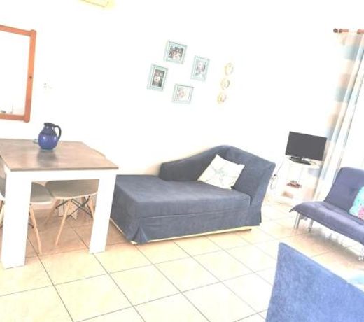 Elizabeth Apartment