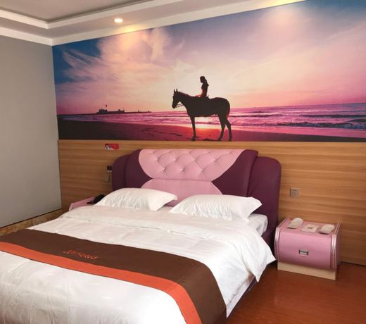 Jun Hotel Hebei Qinhuangdao Haigang District Yanshan Street Nursing School