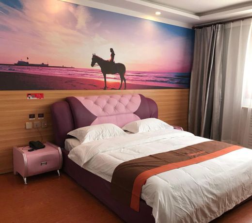 Jun Hotel Hebei Qinhuangdao Haigang District Yanshan Street Nursing School
