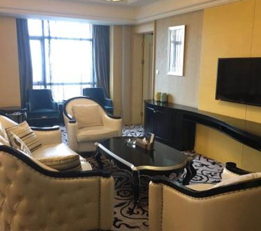 Ramada by Wyndham YangZhou BaoYing