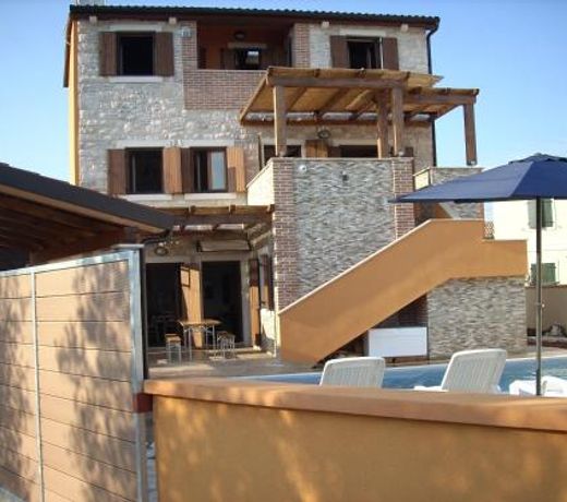 Casa Bozzero