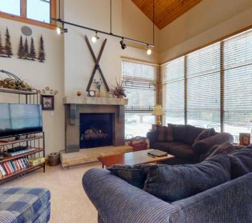 Ski Tip Townhomes 8730