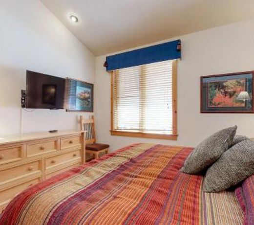 Ski Tip Townhomes 8730