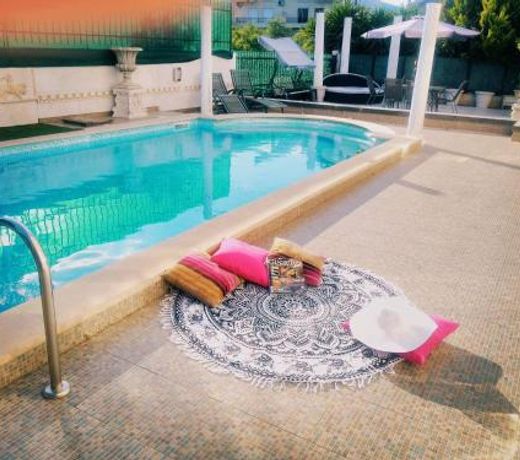 Marathonion Boutique 55m2 Suite & Pool
