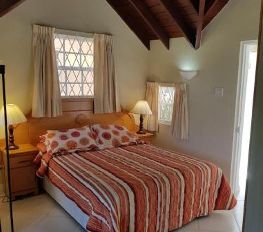 Beautiful South Coast 1bed Apt with Pool SC 7A