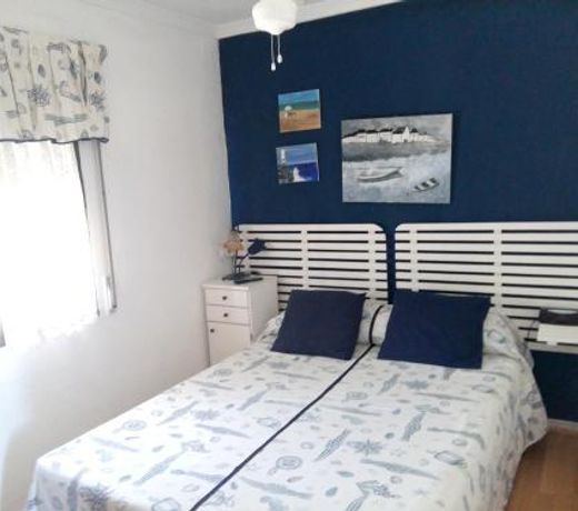 House with 4 bedrooms in Rota with wonderful sea view enclosed garden and WiFi 50 m from the beach