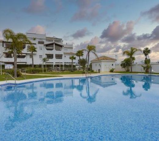 PALMERAS-CANDOR free parking by Cadiz4Rentals