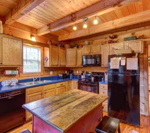 Twin Cub Lodge